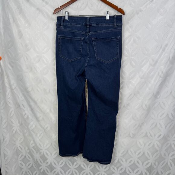 Lane Bryant Tighter Tummy Fit High-Rise Boot Jean in Short Size 14 - Picture 5 of 10